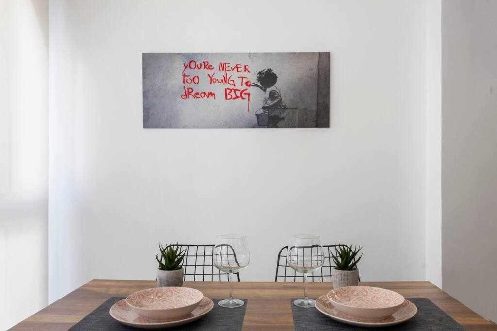 Bungalow Pink Palm Beach Torrevieja Exteriör bild